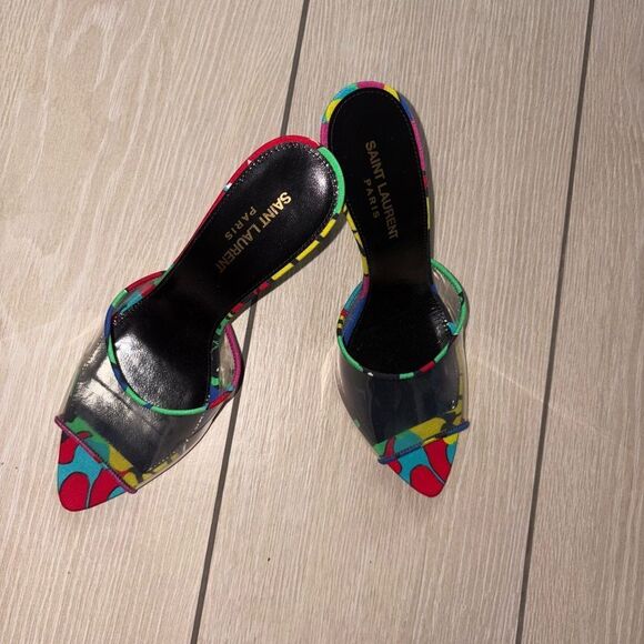 Brand new Saint Laurent
Women's Lolita Transparent High Heel Slide Sandal sz 8.5 - Picture 8 of 8